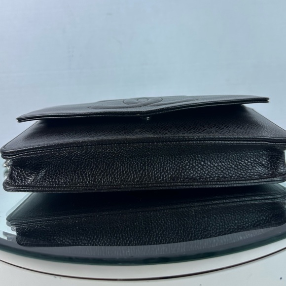 CHANEL CAVIAR LEATHER WOC Shoulder/Crossbody Bag SHW - Picture 6 of 13